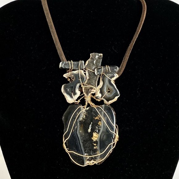 Large Agate Wrapped 4” Pendant Necklace Leather Gold Filled Wire Brutalist Style - Picture 2 of 5